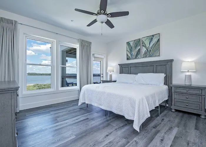 Blessed Together 5 Bedroom Lockout Holiday home