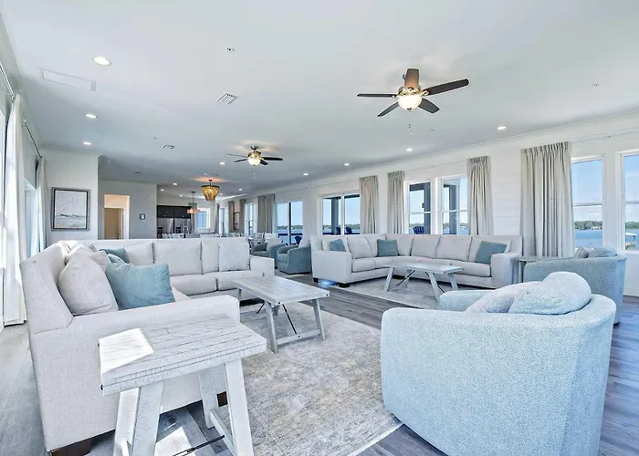 Blessed Together 5 Bedroom Lockout Holiday home